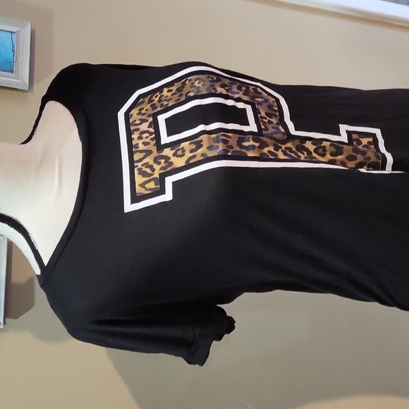 Victoria's Secret PINK Shirt - Picture 2 of 15